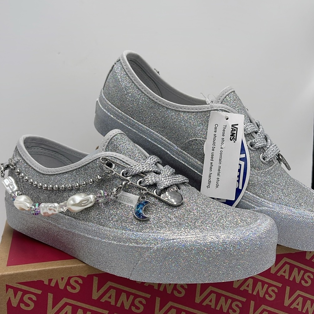 Vans WMNS Authentic 44 D Cosmic Traveler Pearl Gre
VN0A7Q5CPEA Sneakers - Picture 6 of 16